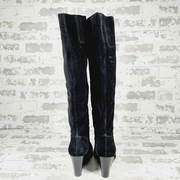 NEW Sole Society Deannah Black Suede Leather Slip On Wedge Heeled Boots I401 - Picture 6 of 12